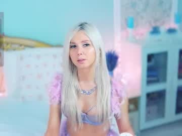 𝓐𝓶𝓸𝓻𝓪 I'm the first transgender post-op model on Сhaturbate. I have a new sweet pussy...