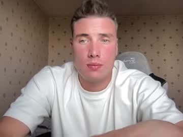 https://fansly.com/Toffeemax/posts