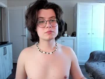 Derek (independent model)  - https://fansly.com/derek_shameless