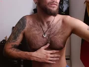 Logan - INDEPENDET MODEL