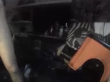ErOzEt