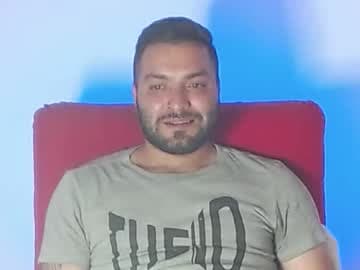 Stiven (ง︡'-'︠)ง