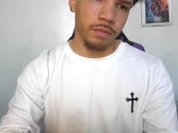 DJ