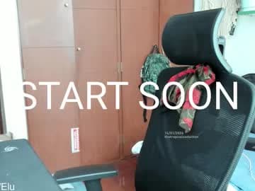 Nicole Ⓥ 🤓 (They/Elle/Elu)