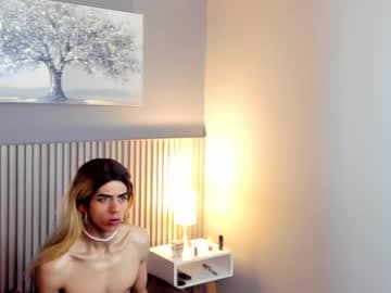 🖤💜👑 Vicky 🖤💜👑